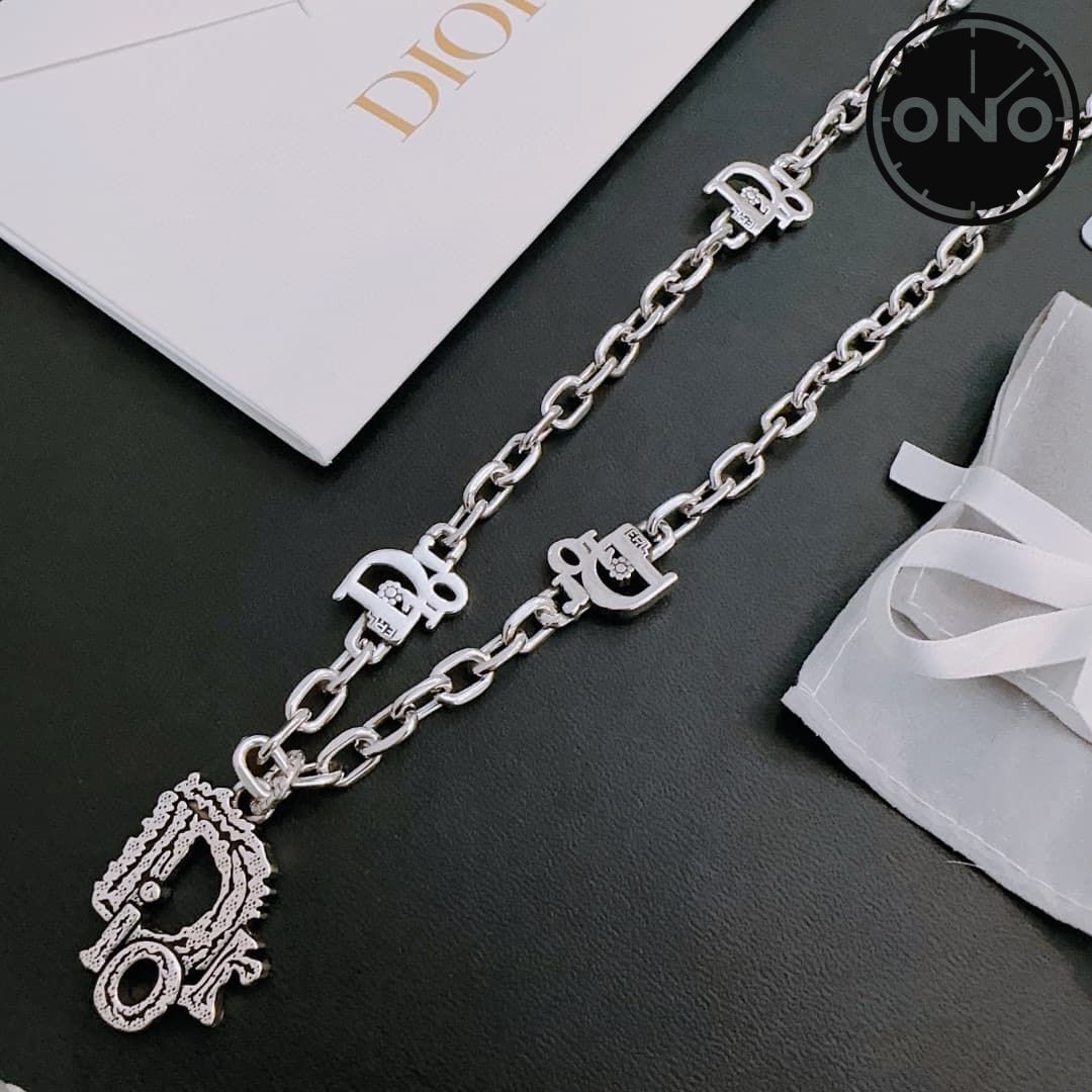 dior-necklace_114_4.jpg