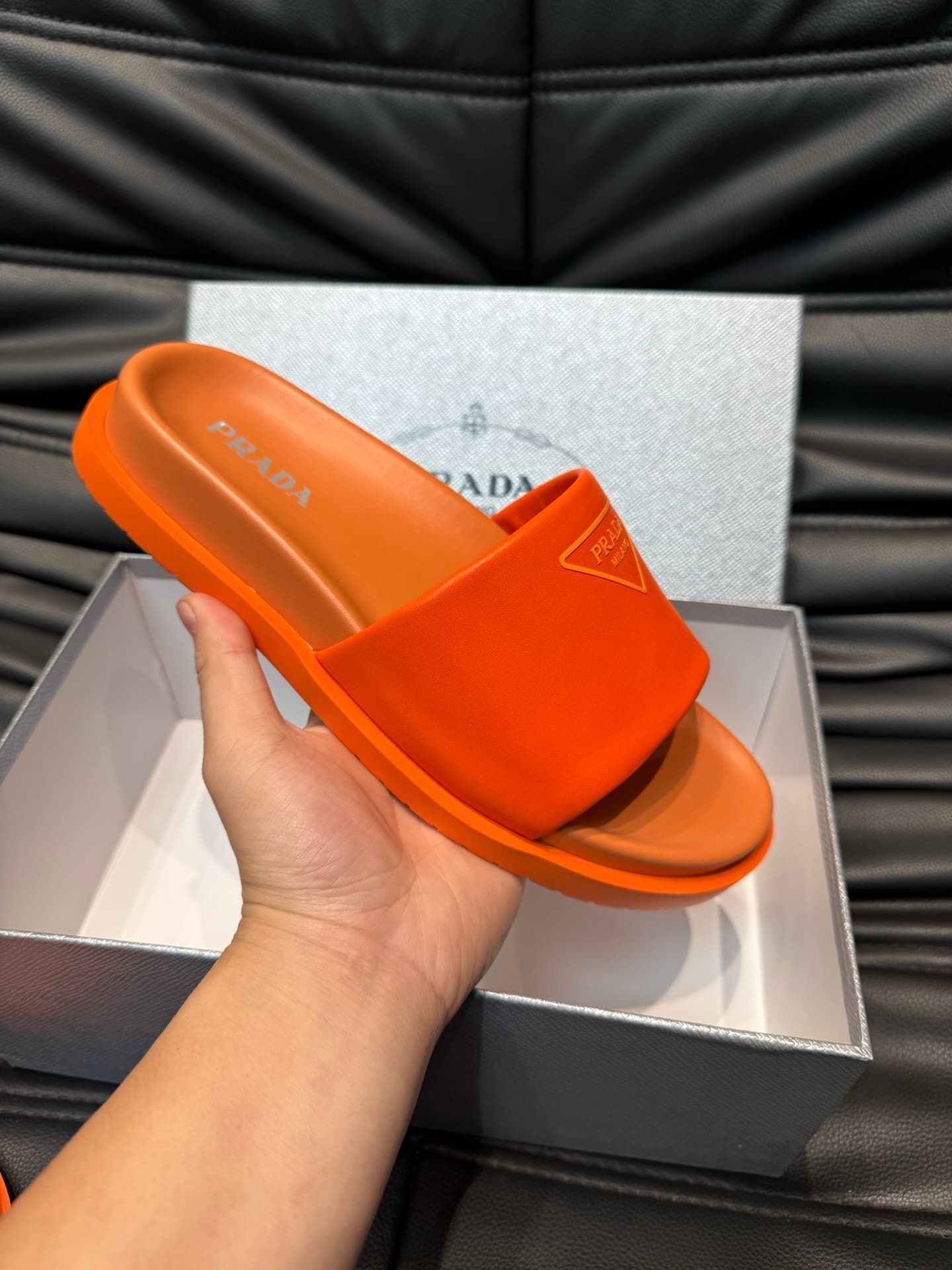 prada-slippers_25_5.jpg