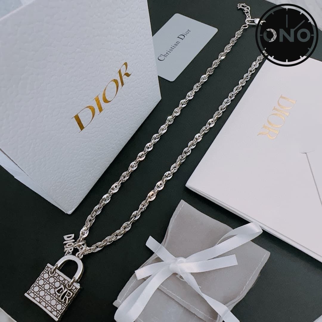 dior-necklace_87_1.jpg