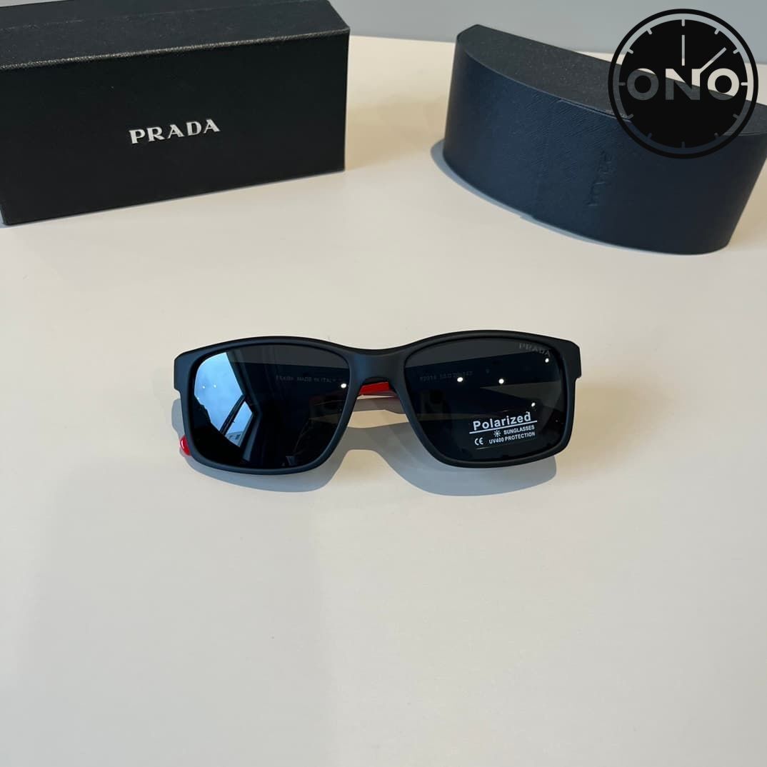 prada-glasses_4_3.jpg