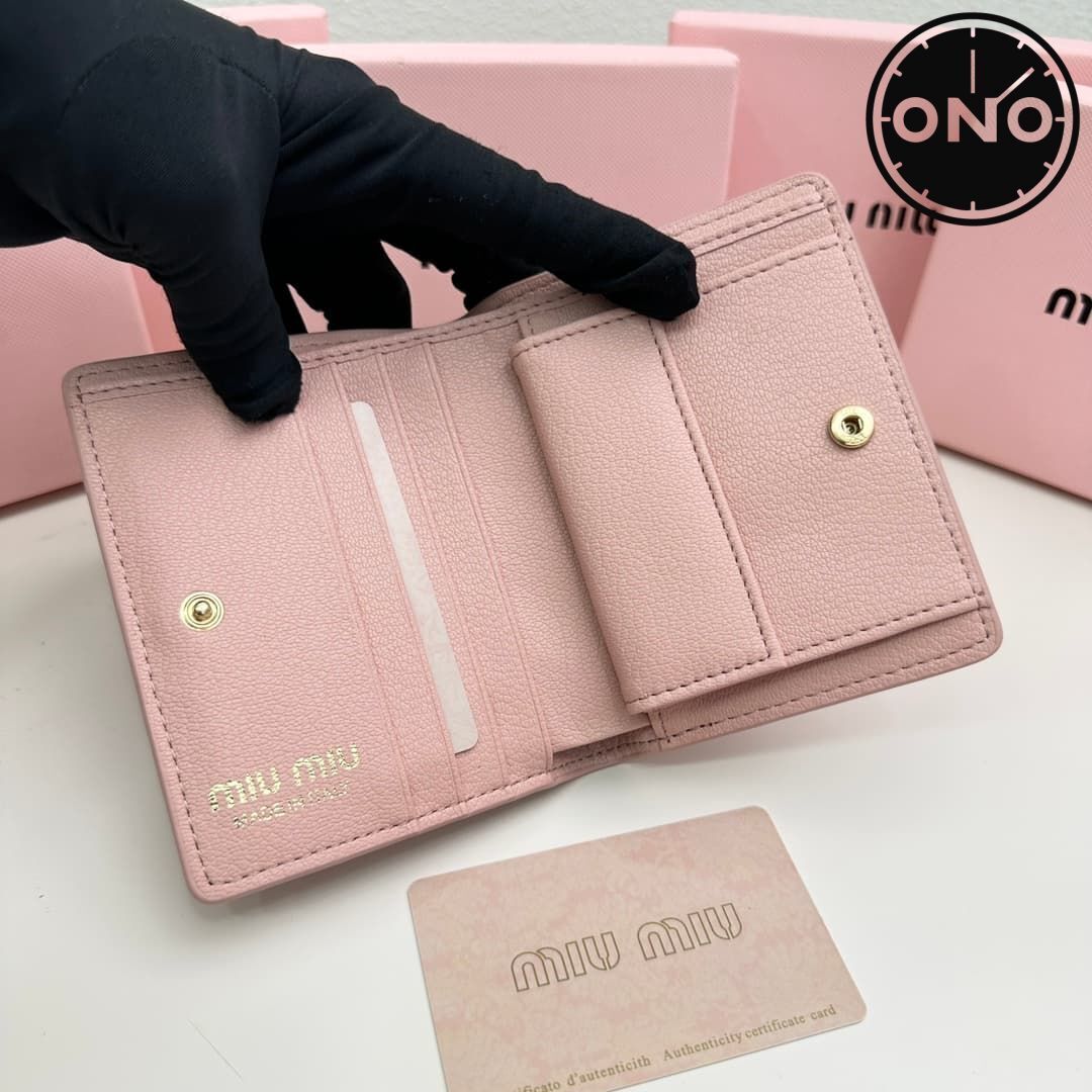 miumiu_wallet_24_5.jpg