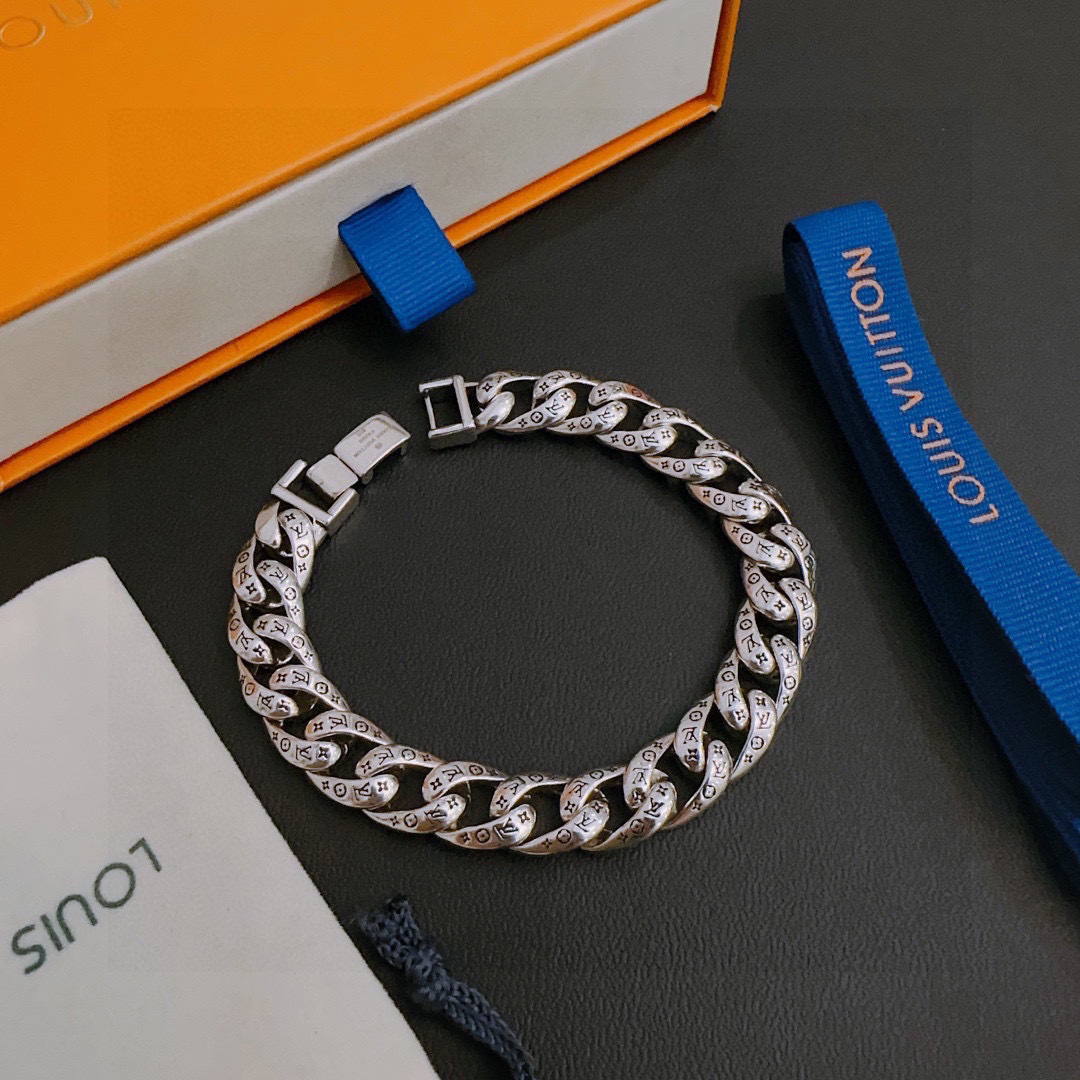 lv-bracelet_32_2.jpg