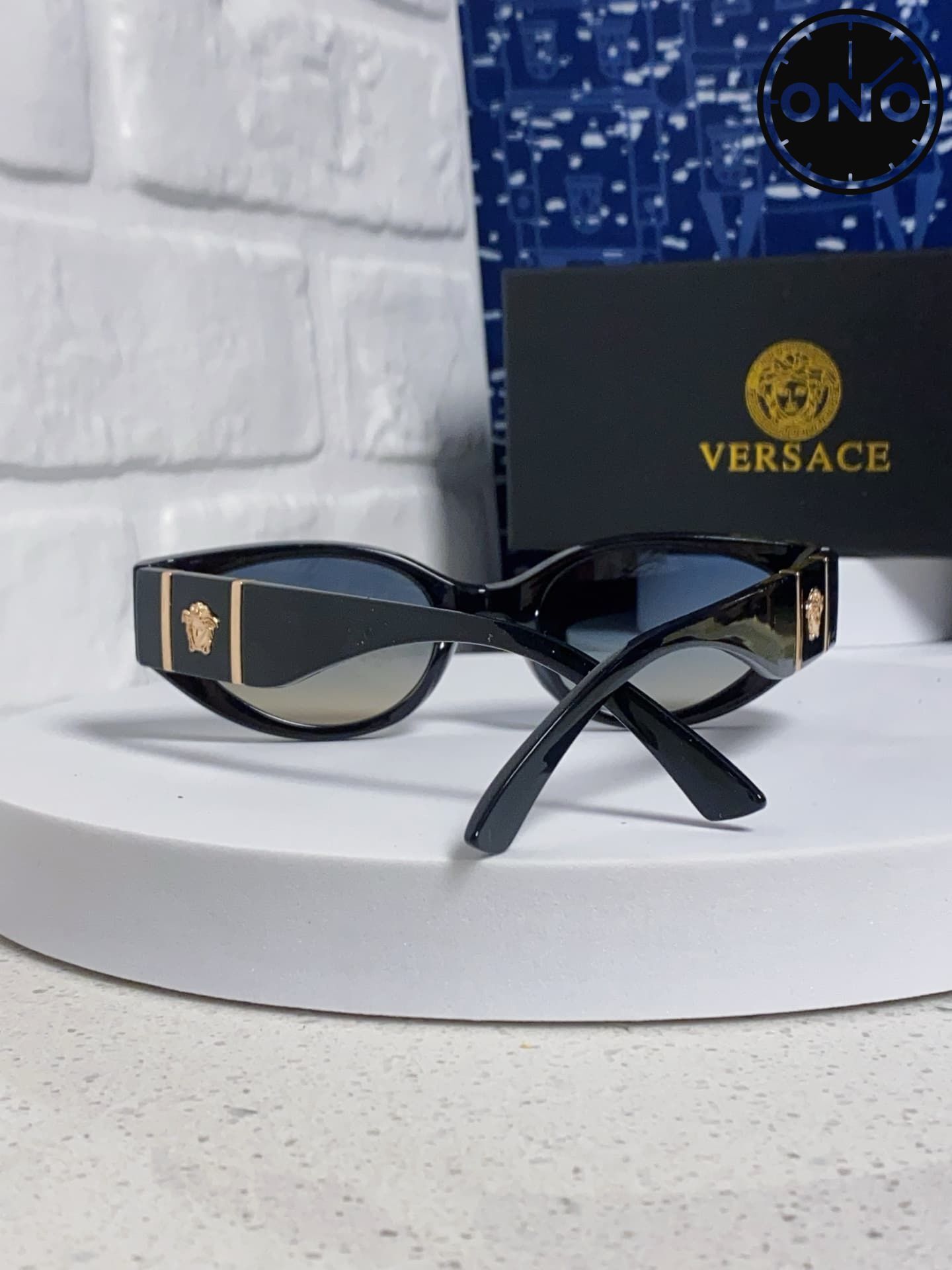 versace-glasses_17_2.jpg