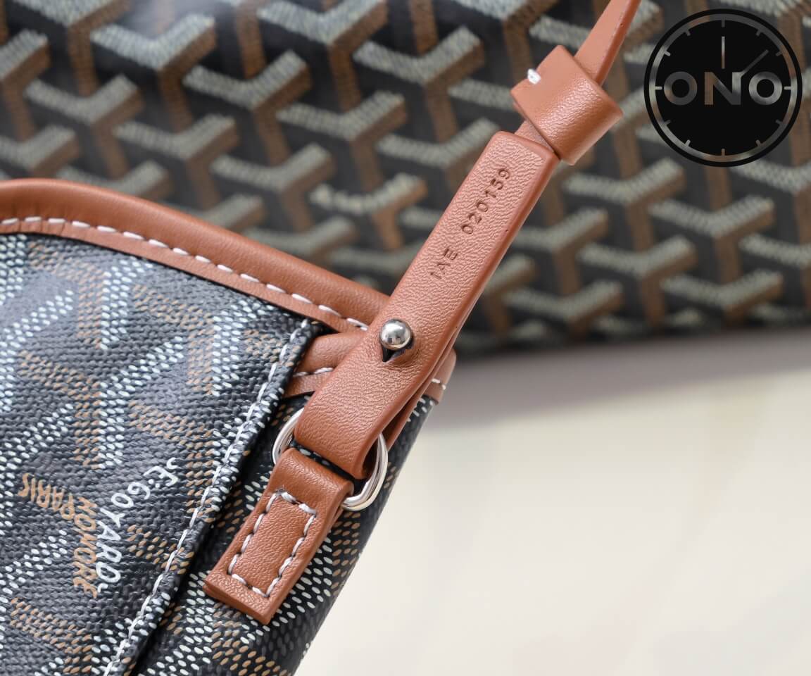 goyard_women_52_5.jpg
