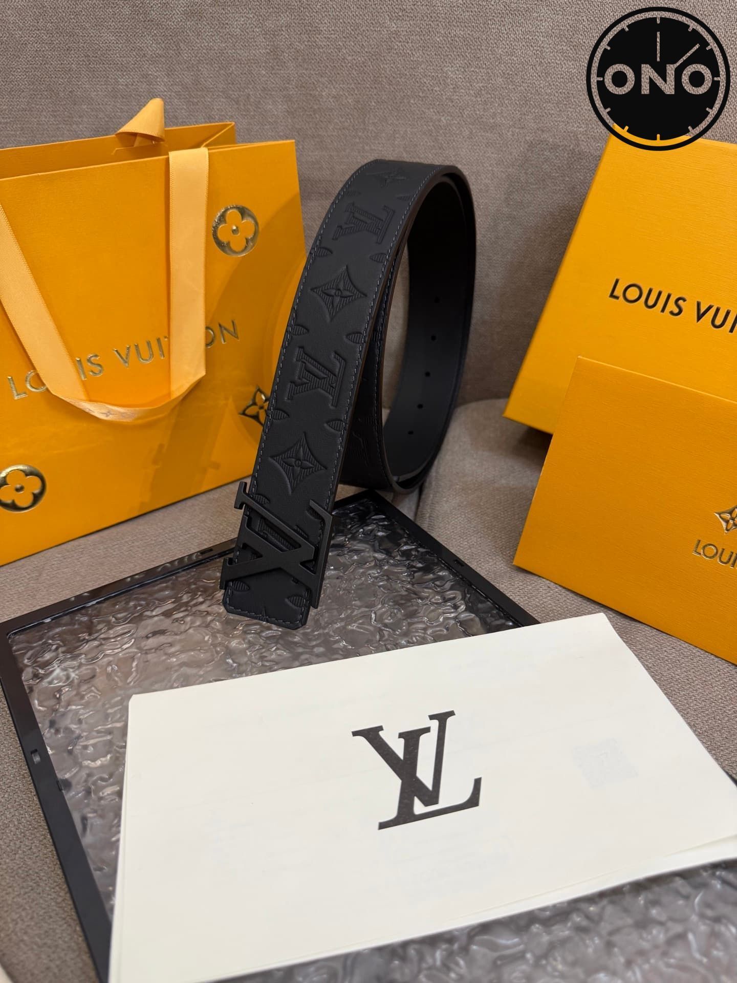 lv_belt_43_2.jpg