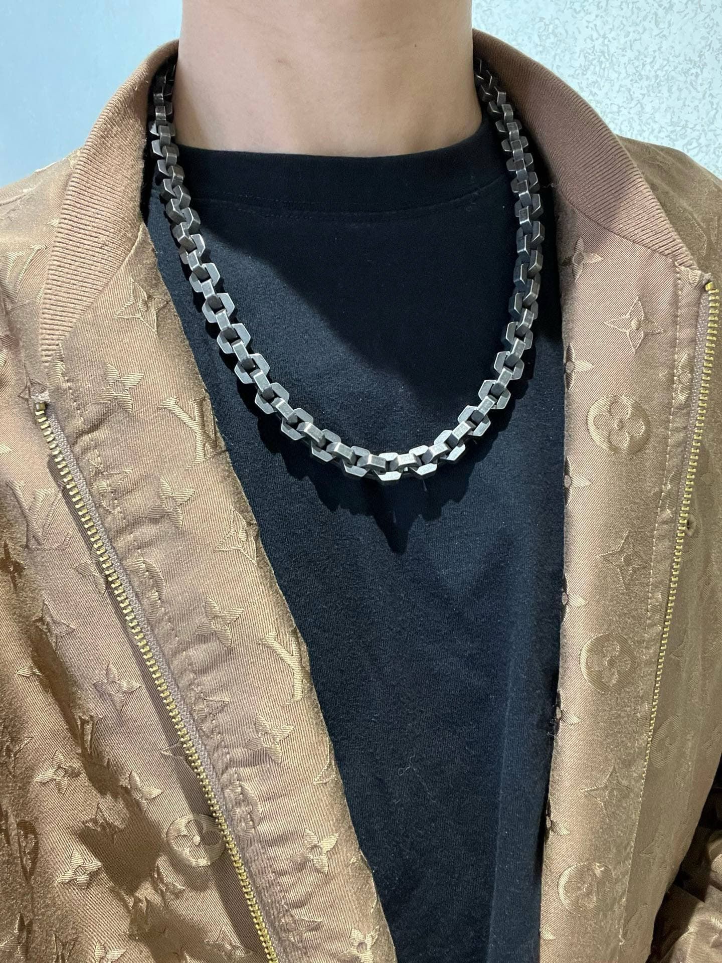 balenciaga-necklace_38_7.jpg