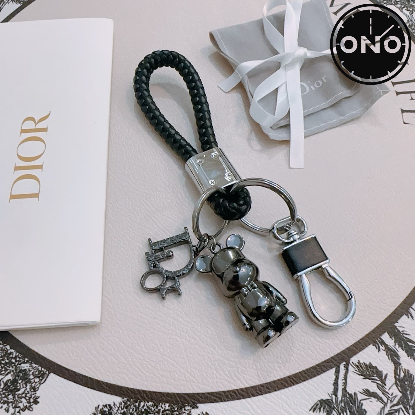 dior-clasp_11_3.jpg