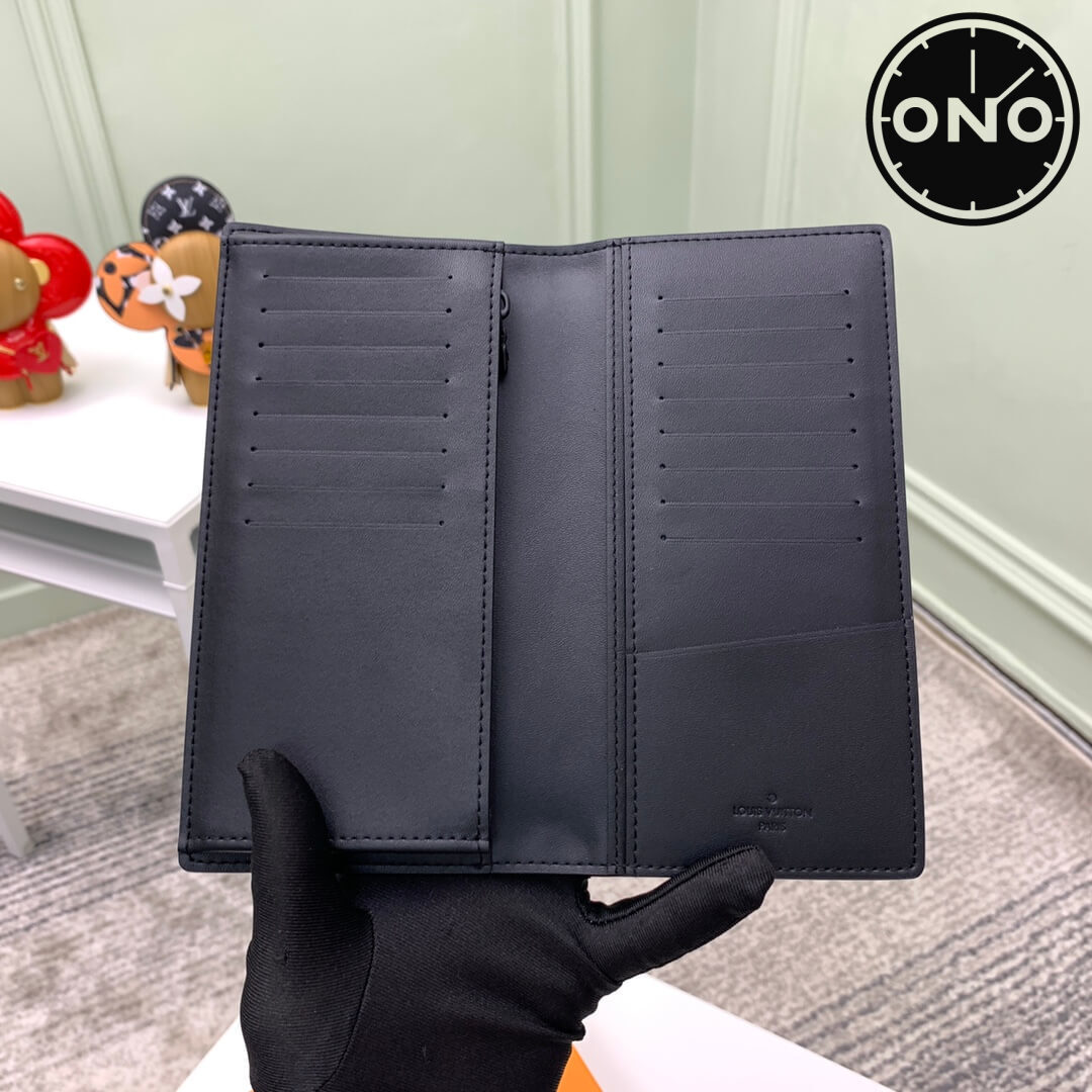 lv_wallet_22_3.jpg