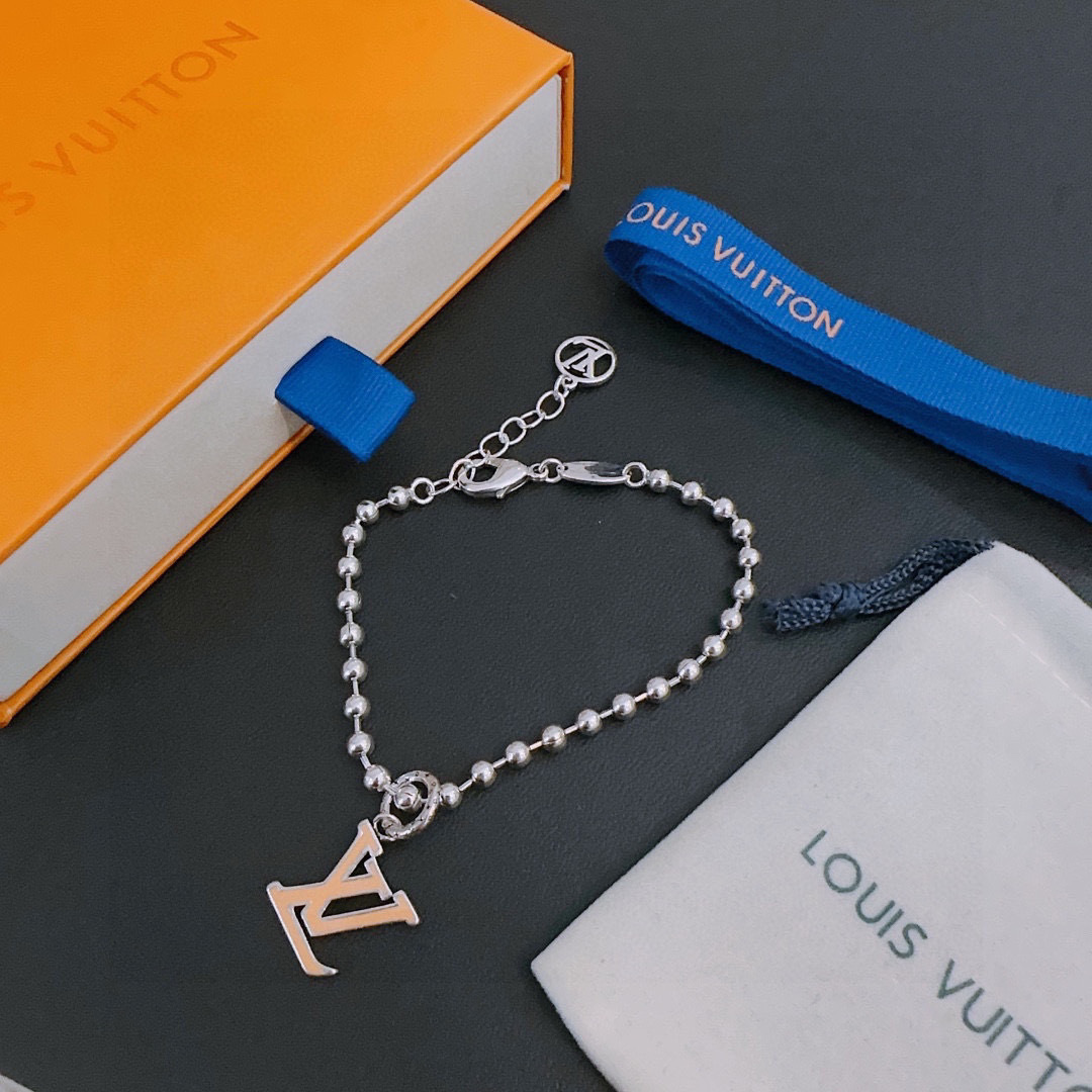 lv-bracelet_39_1.jpg