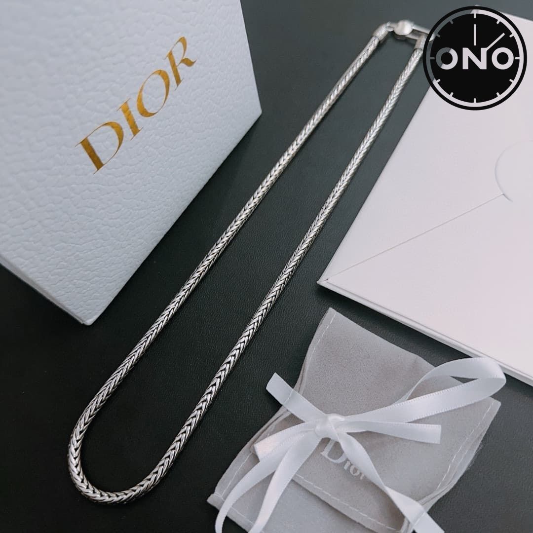 dior-necklace_89_7.jpg