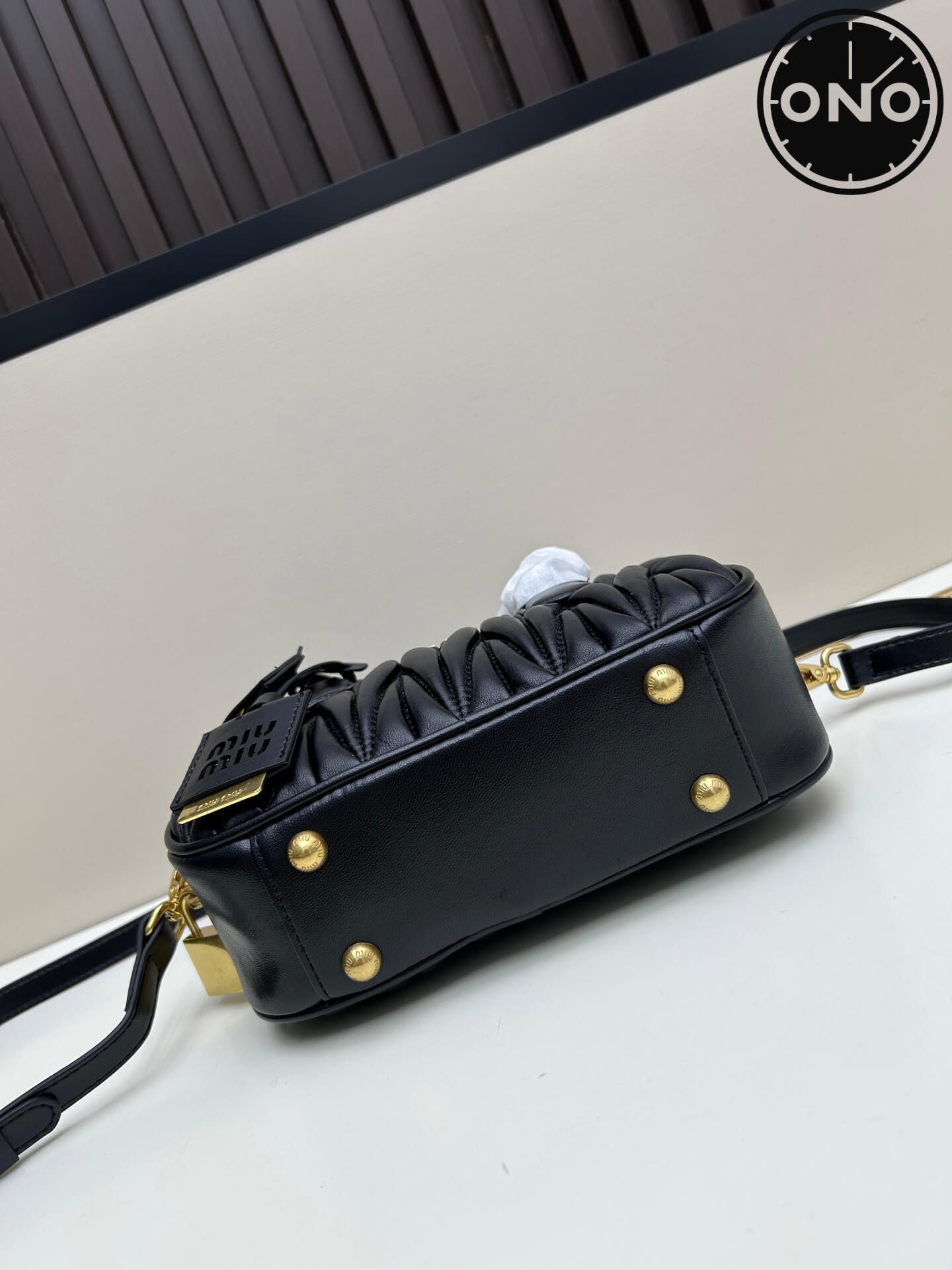 miumiu_women_80_5.jpg