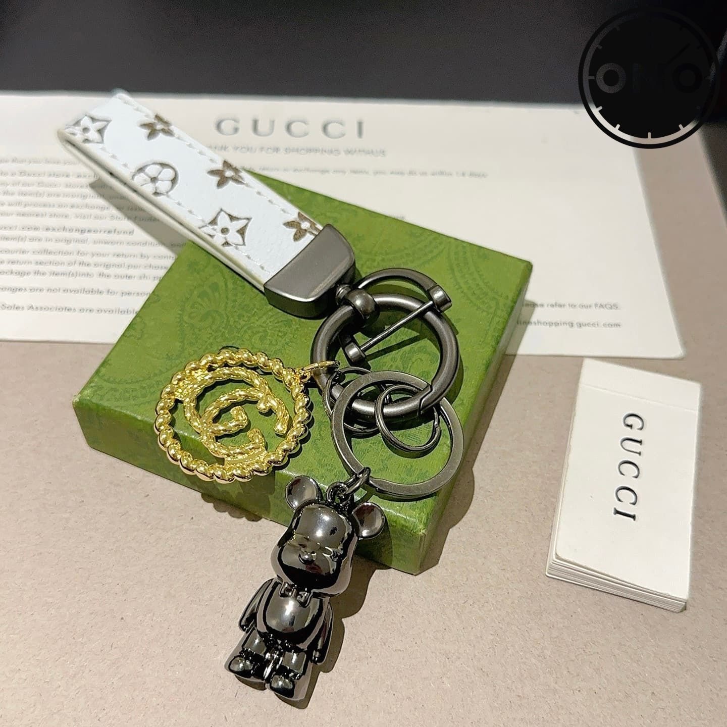 gucci-clasp_12_2.jpg
