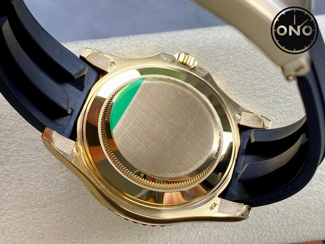 Yacht-Master_19_8.jpg