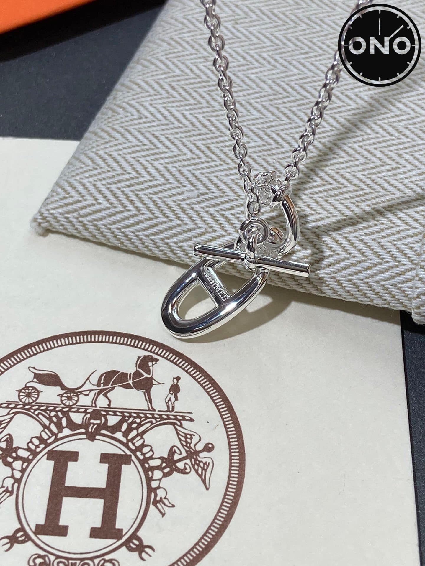 hermes-necklace_109_6.jpg