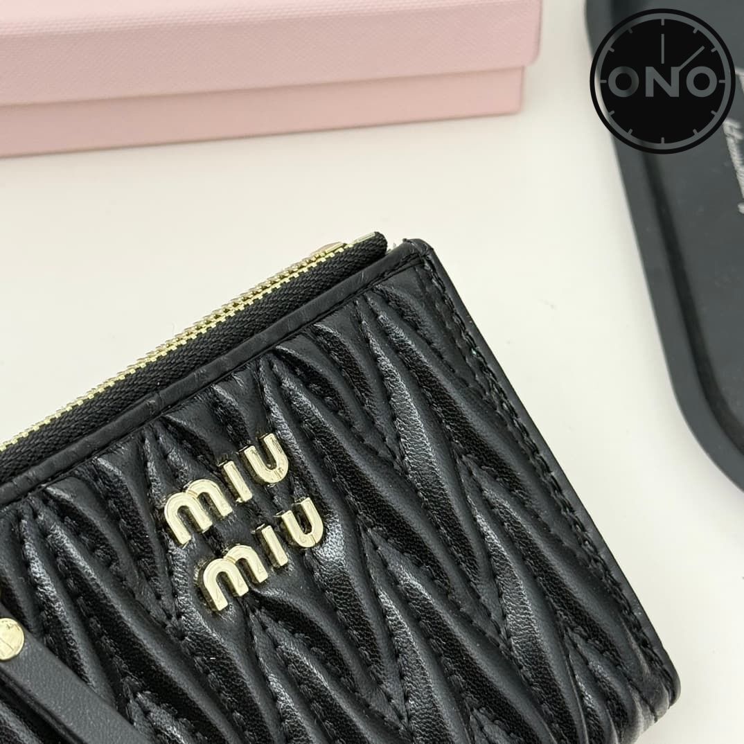 miumiu_wallet_36_5.jpg