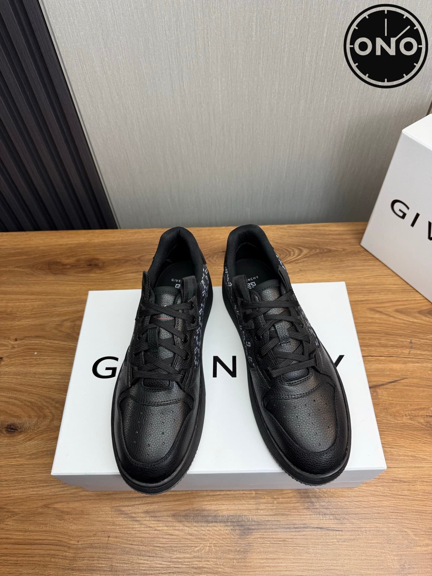 givenchy-casual-shoes_35_1.jpg