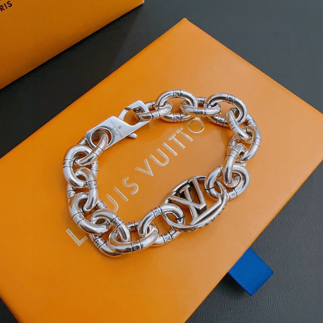 lv-bracelet_29_1.jpg