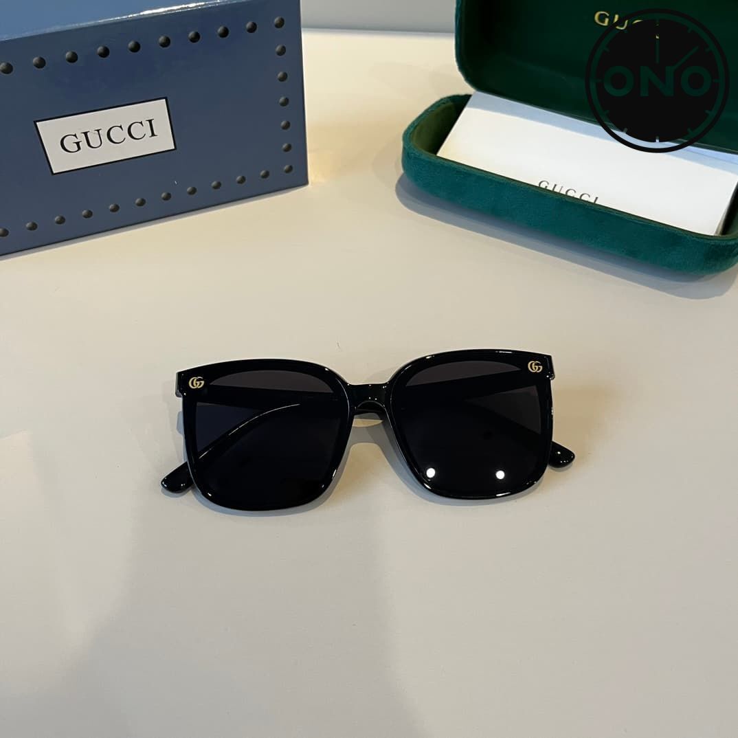 gucci-glasses_41_7.jpg