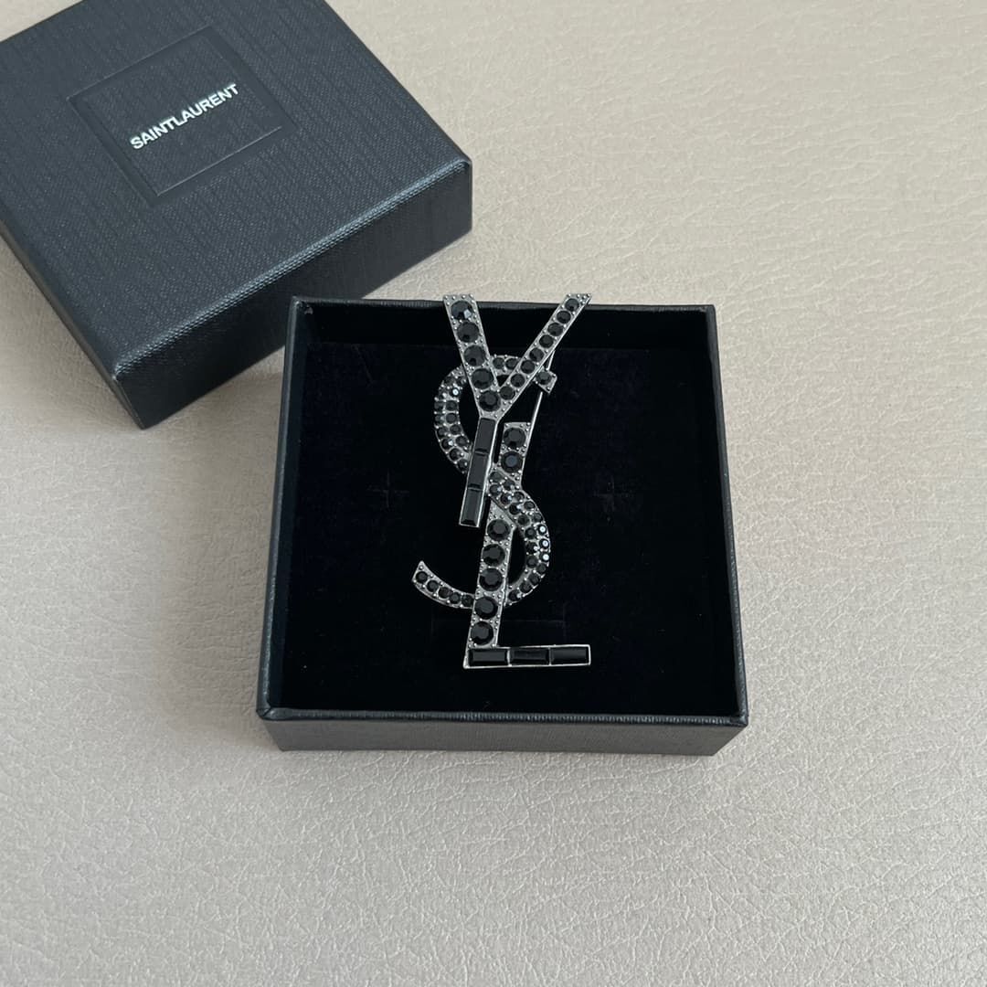 ysl-brooch_13_1.jpg