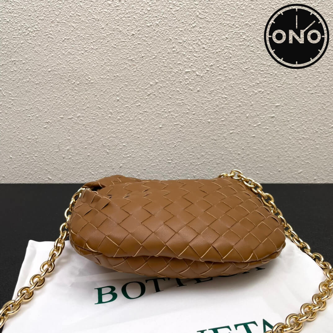 bottega_veneta_women_34_6.jpg