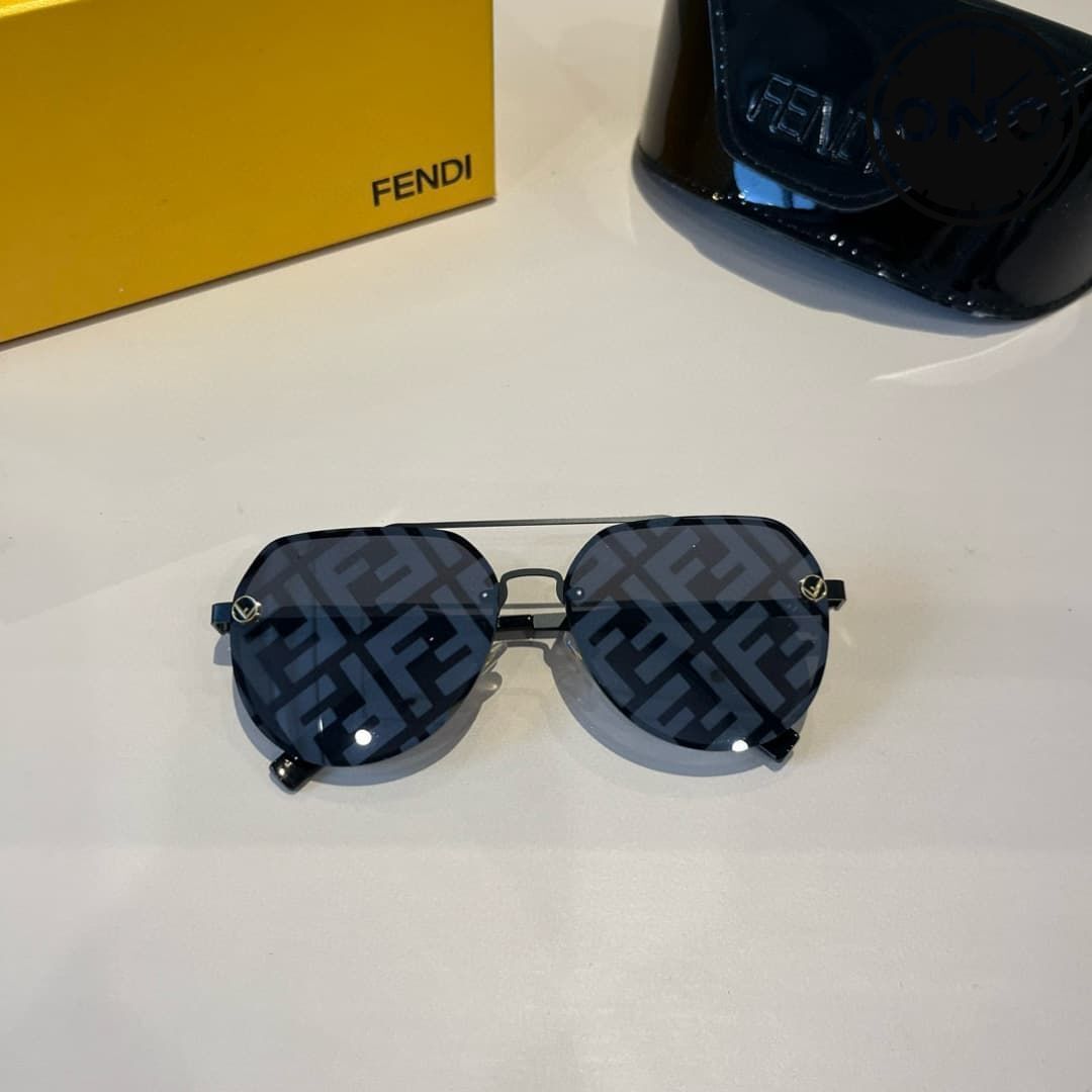 fendi-glasses_13_3.jpg