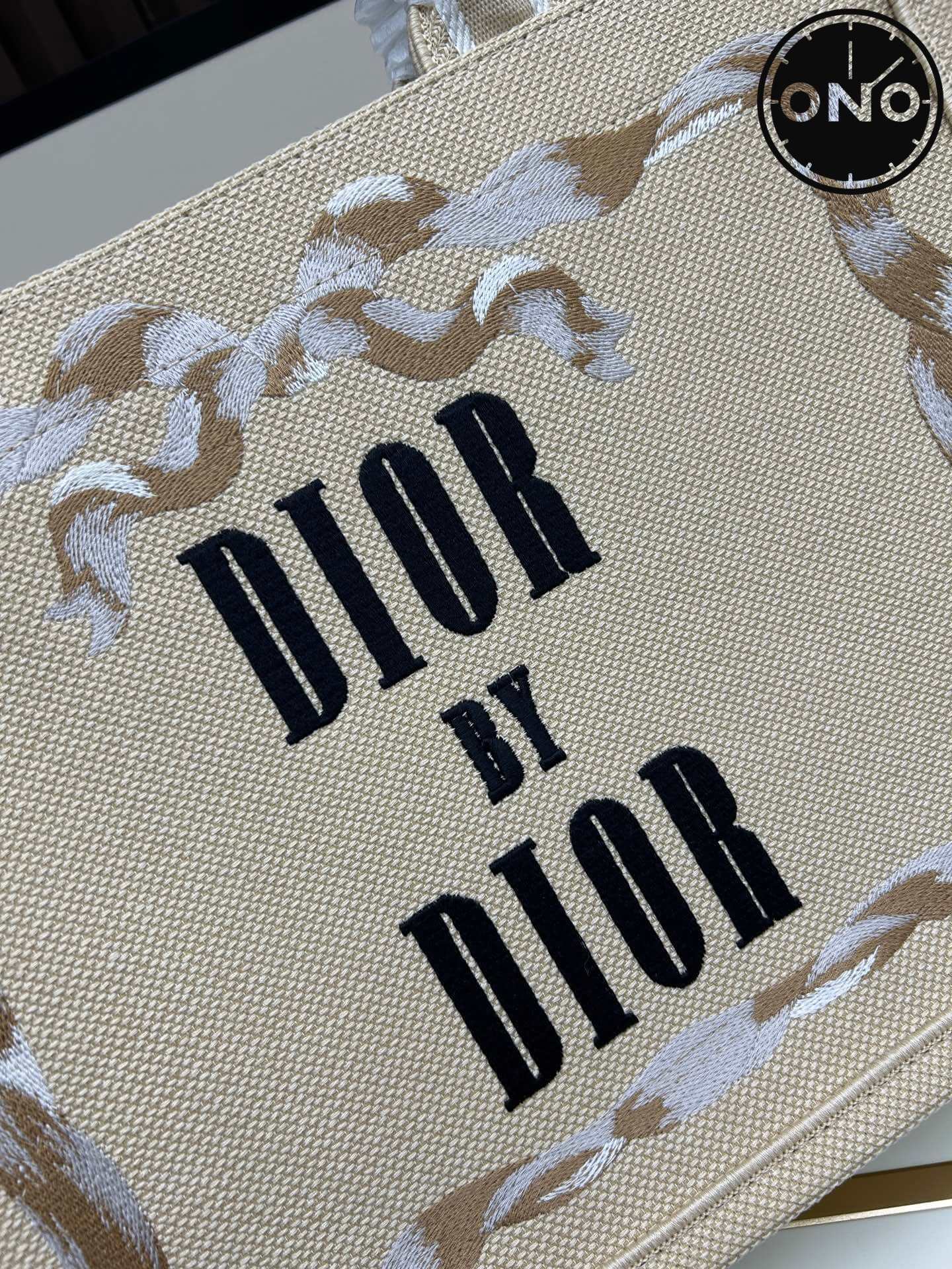 dior_women_101_4.jpg