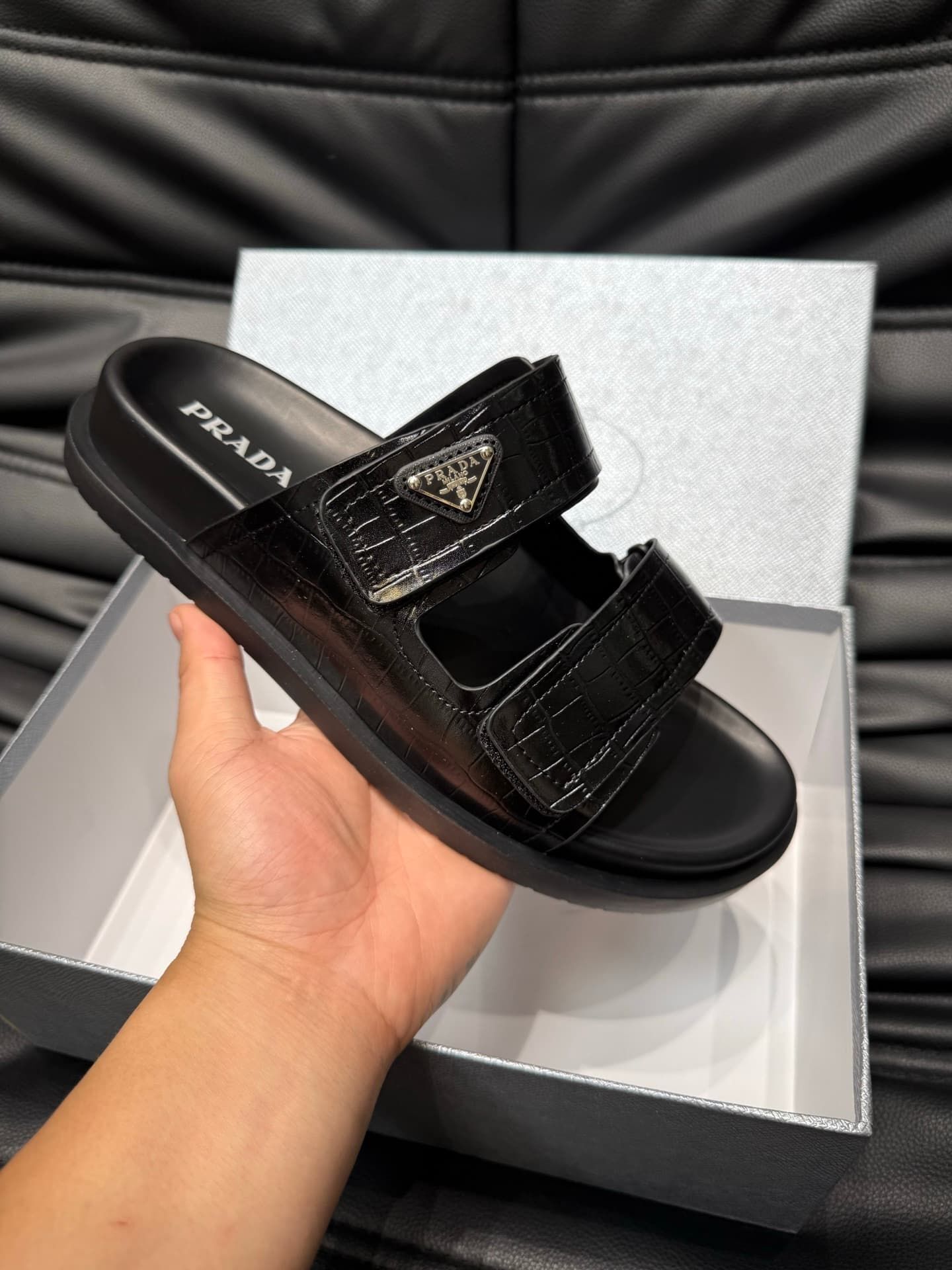 prada-slippers_35_5.jpg