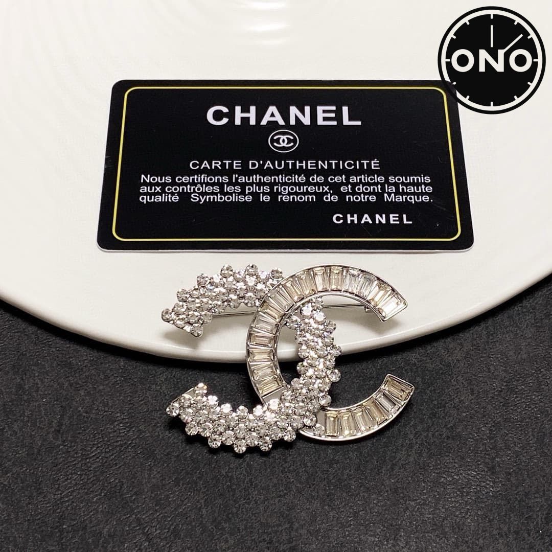 chanel-brooch_9_2.jpg