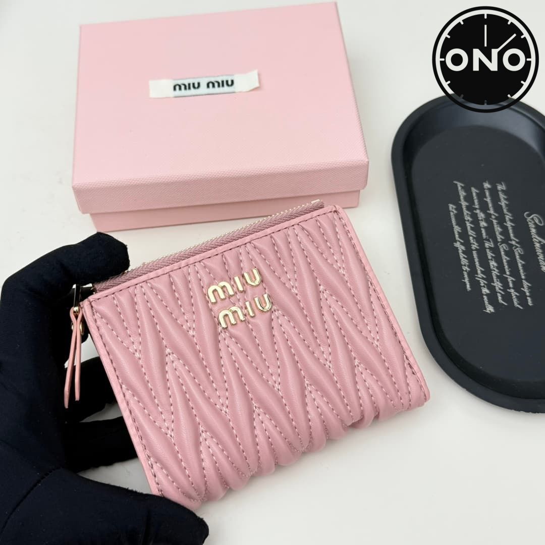 miumiu_wallet_22_3.jpg