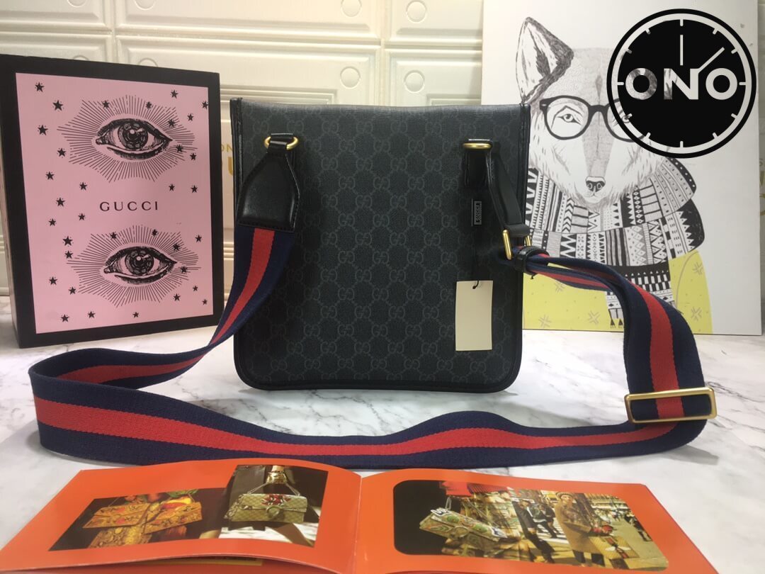 gucci_women_26_2.jpg