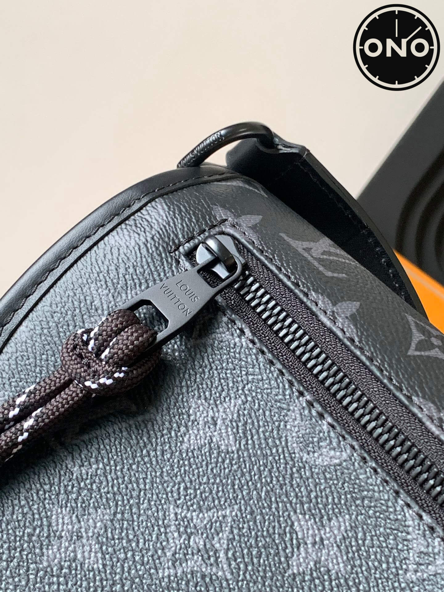 lv_men_8_4.jpg