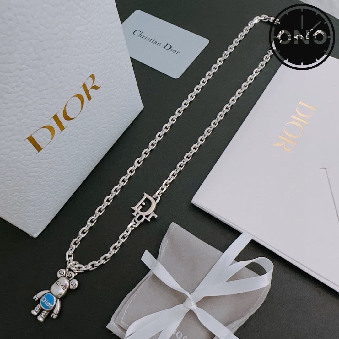 dior-necklace_43_1.jpg