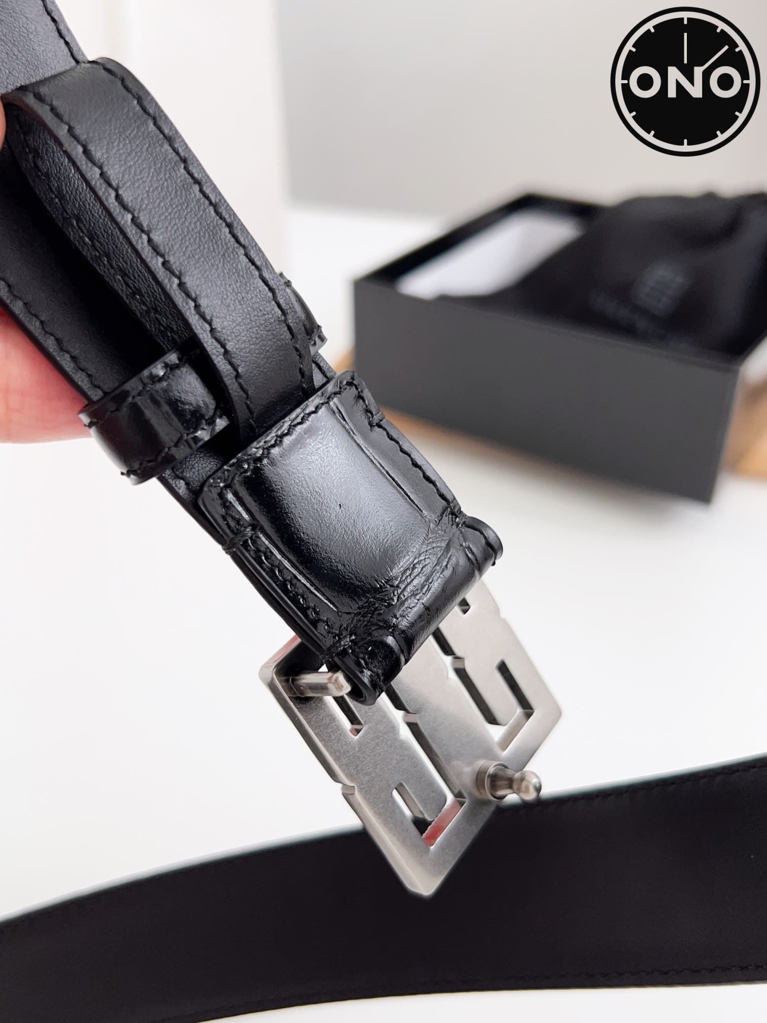 givenchy_belt_41_4.jpg