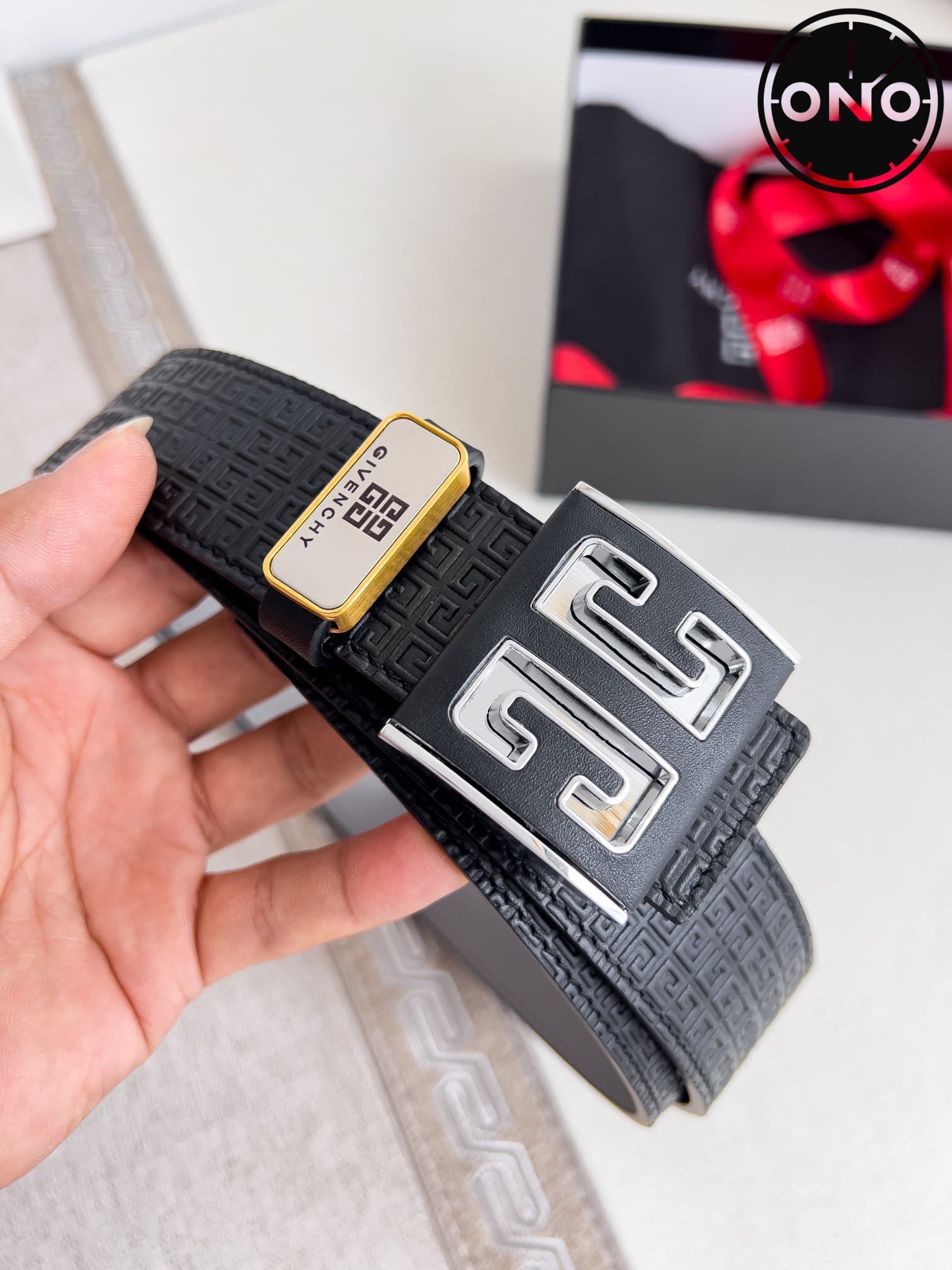givenchy_belt_27_1.jpg