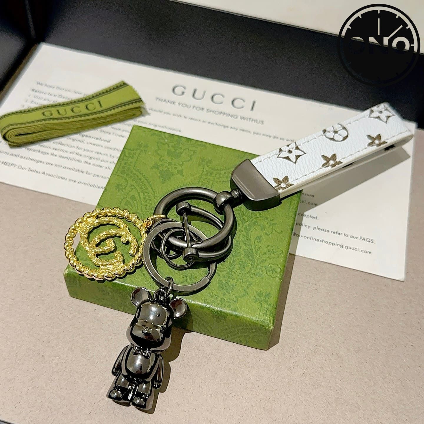 gucci-clasp_12_5.jpg