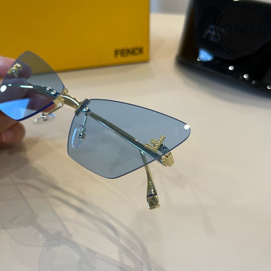 fendi-glasses_27_4.jpg