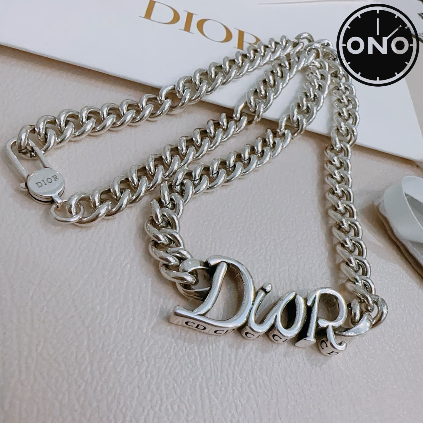 dior-necklace_11_2.jpg