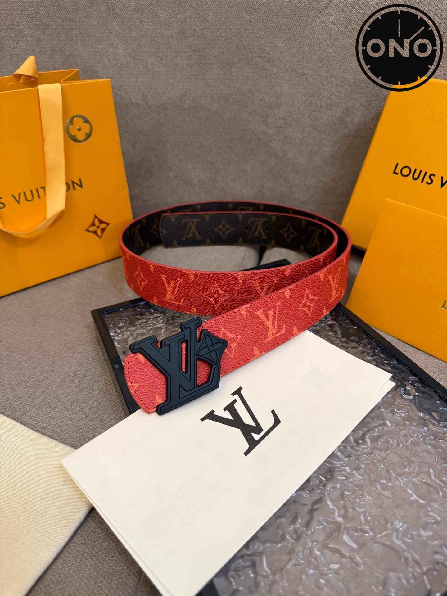 lv_belt_28_1.jpg