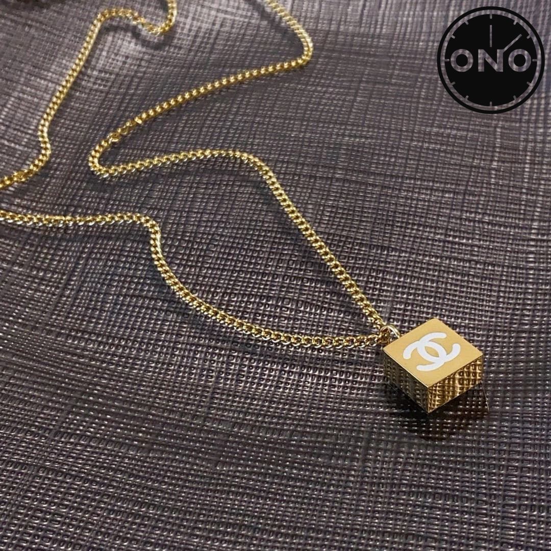 chanel-necklace_42_6.jpg