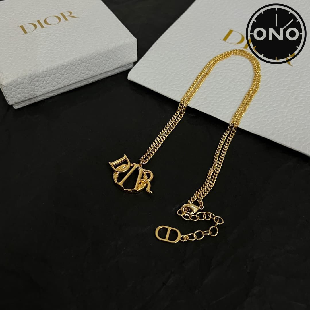 dior-necklace_67_3.jpg