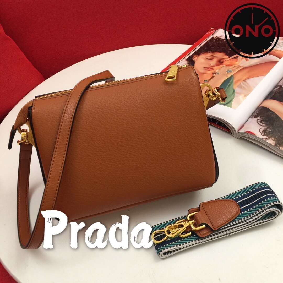 prada_women_127_2.jpg