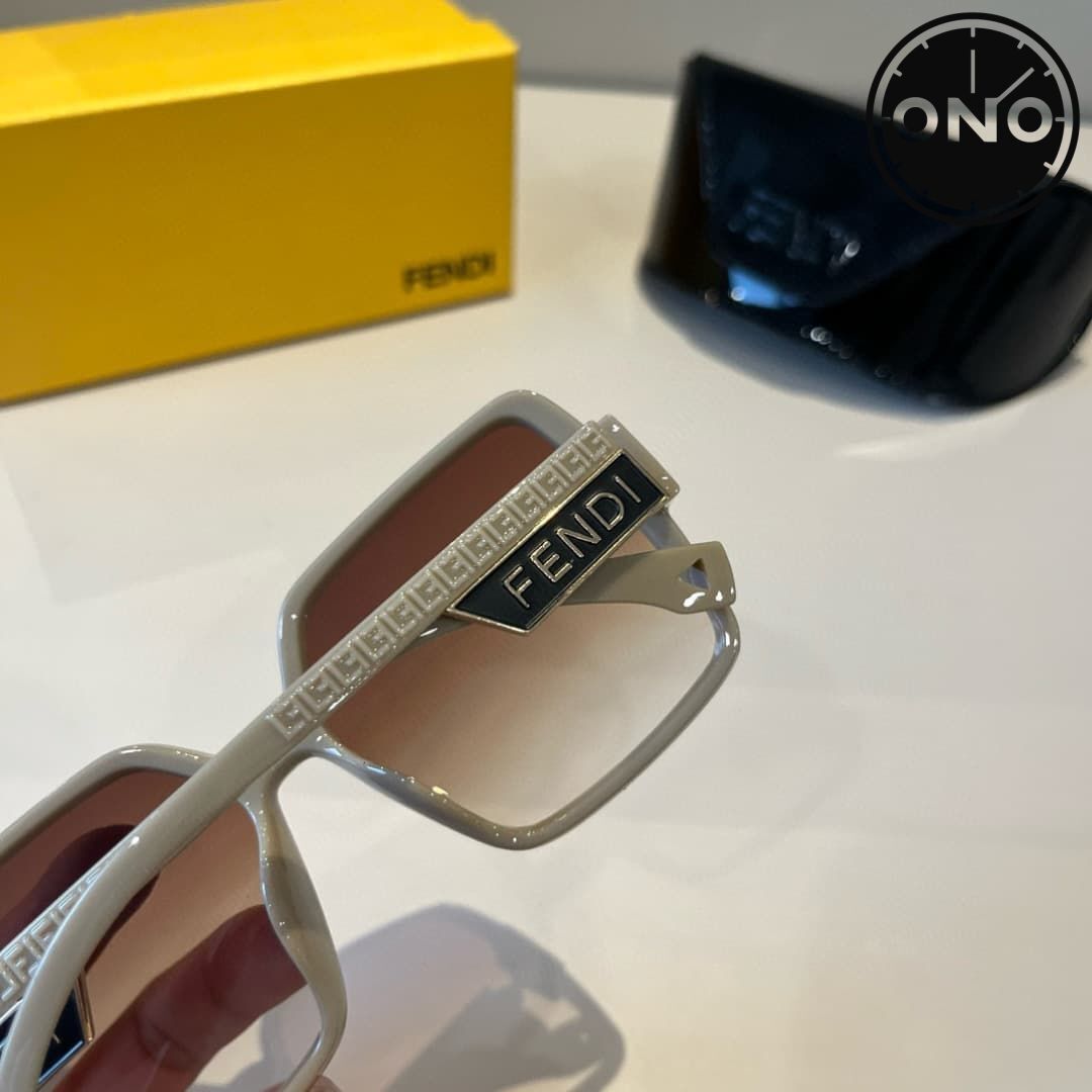fendi-glasses_17_4.jpg
