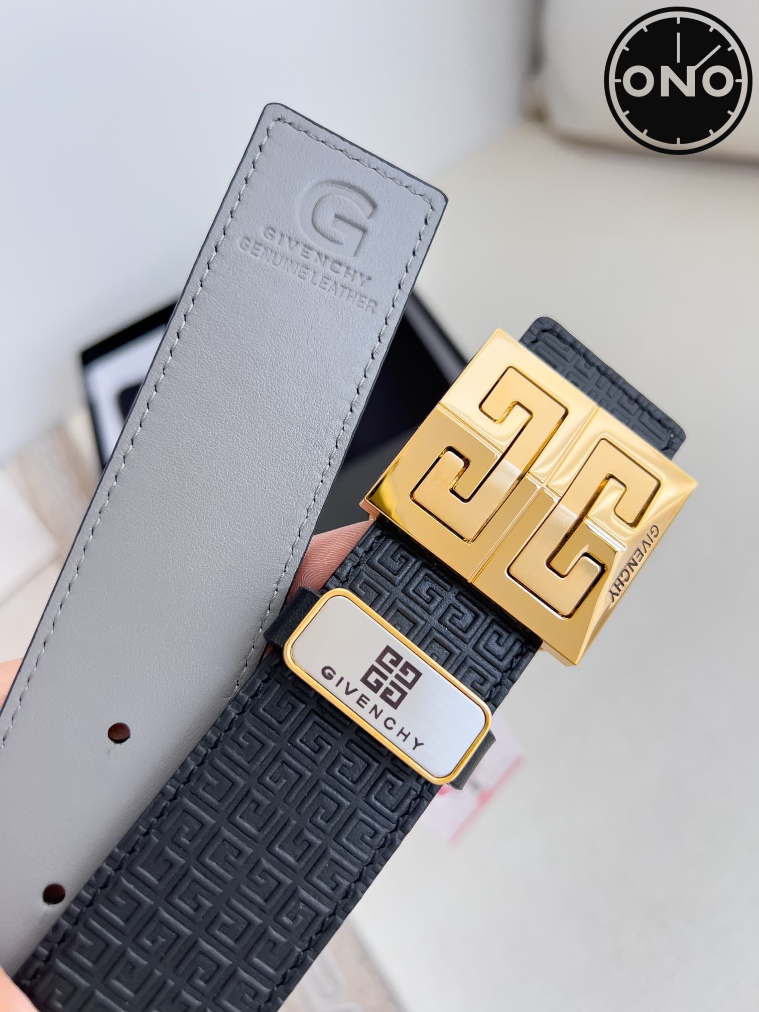 givenchy_belt_25_5.jpg