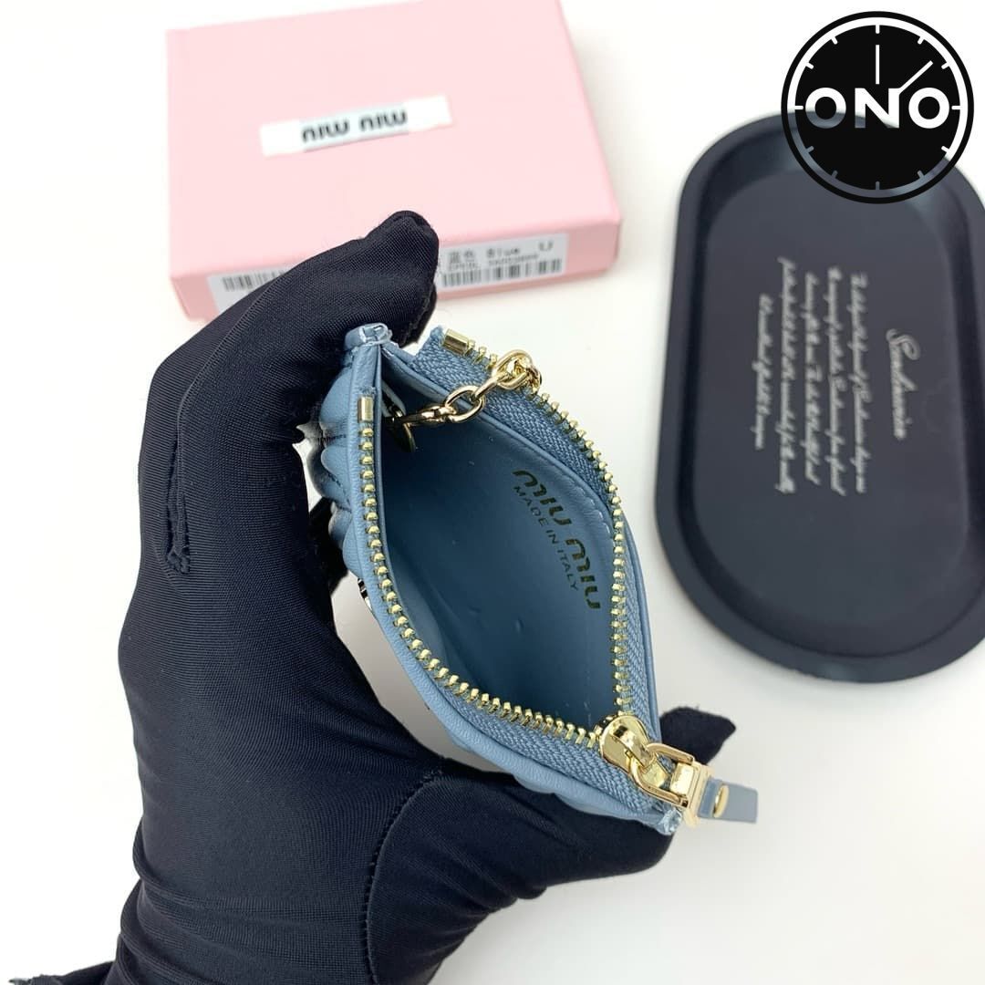 miumiu_wallet_9_7.jpg
