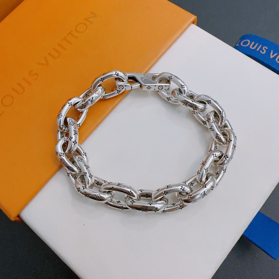 lv-bracelet_27_1.jpg