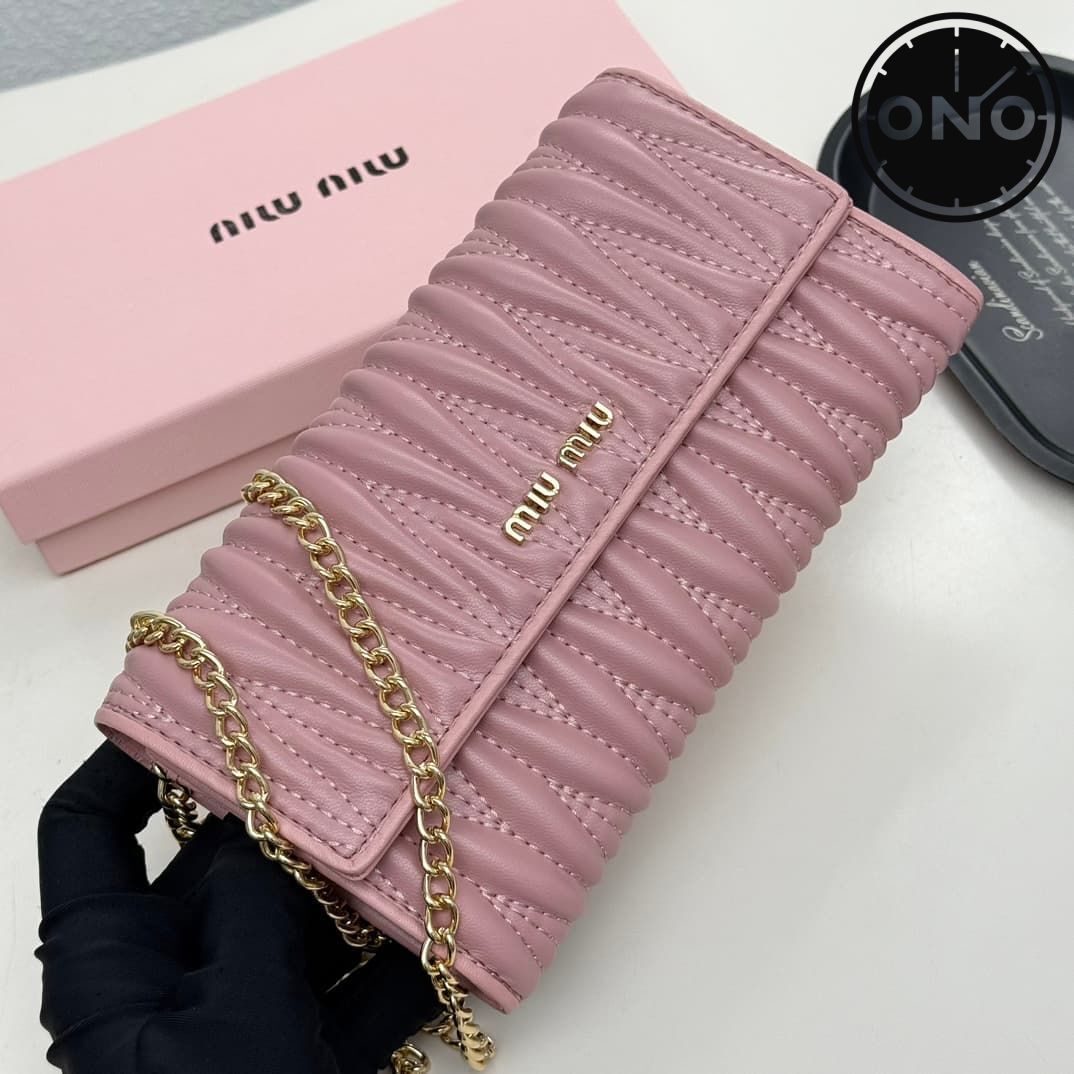 miumiu_wallet_2_2.jpg