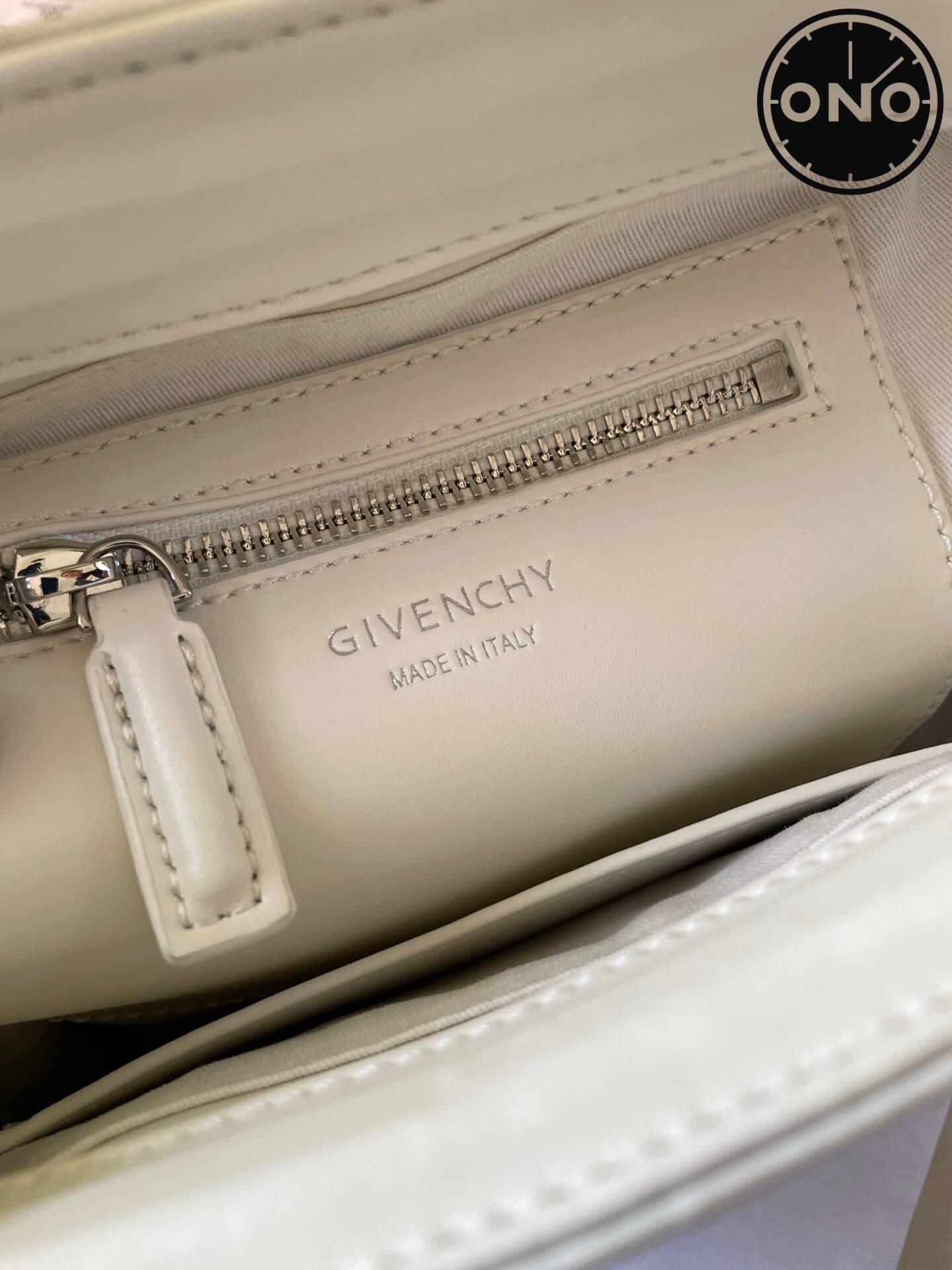 givenchy_women_73_7.jpg