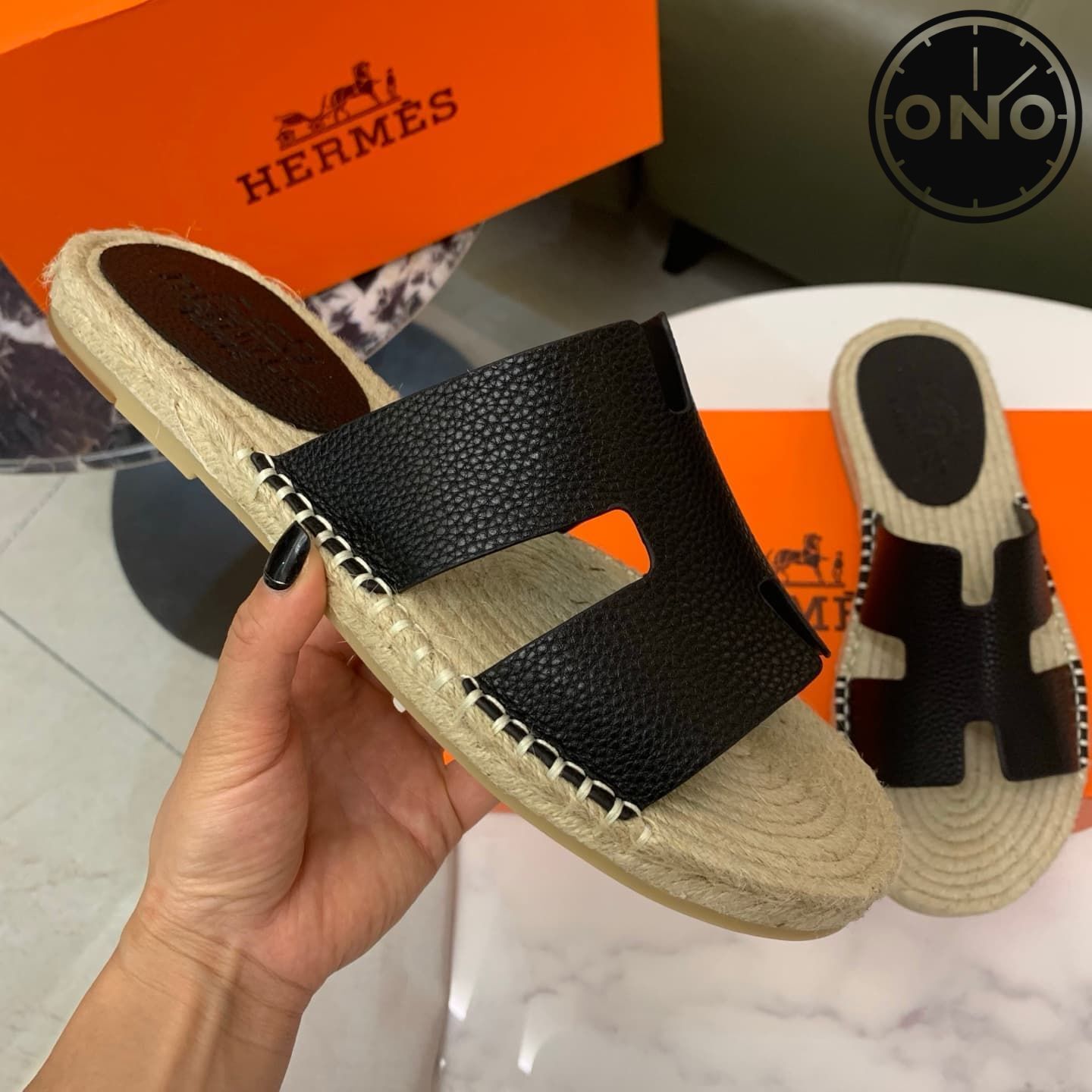 hermes-slippers_40_5.jpg