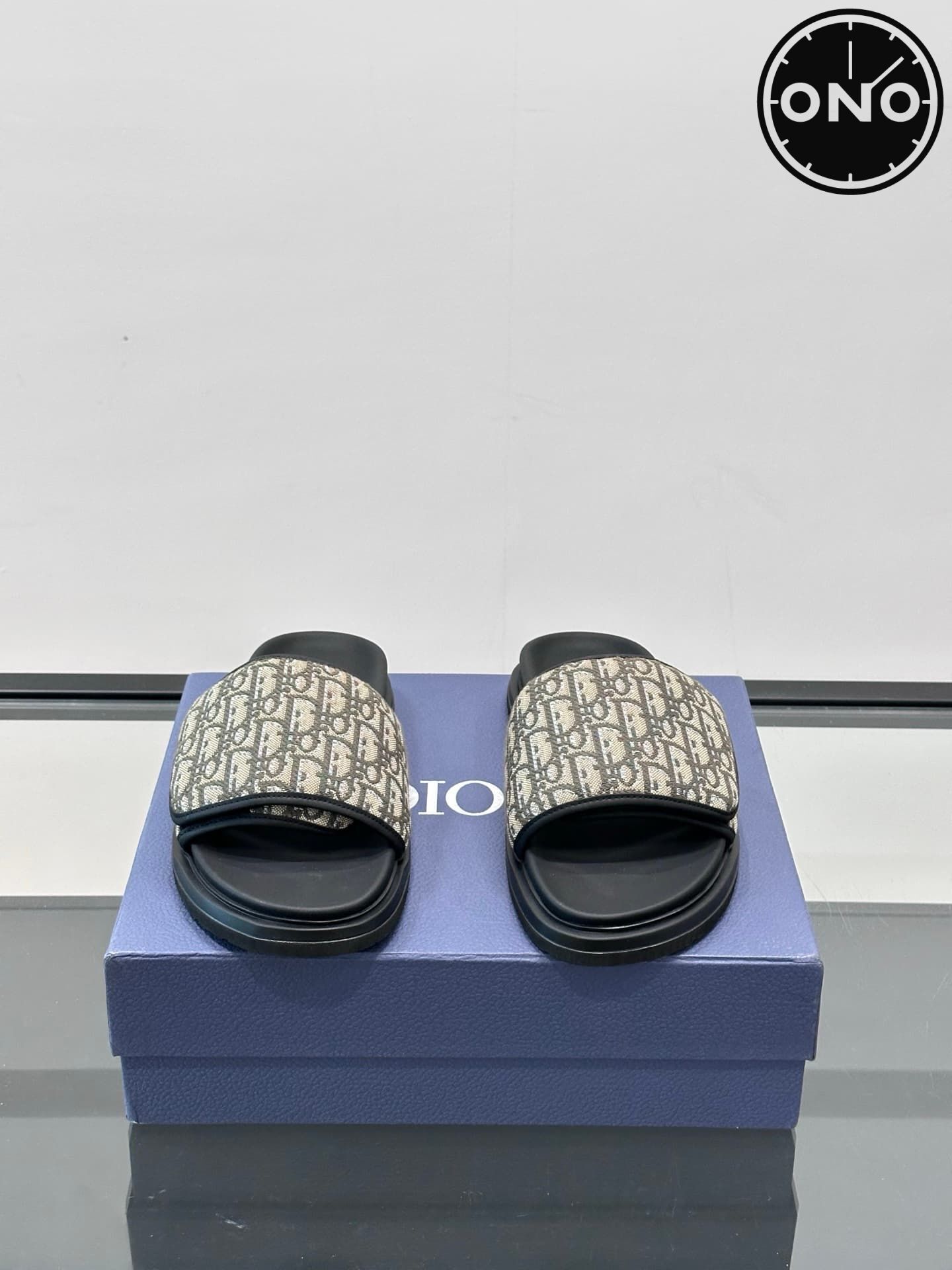 dior-slippers_8_1.jpg