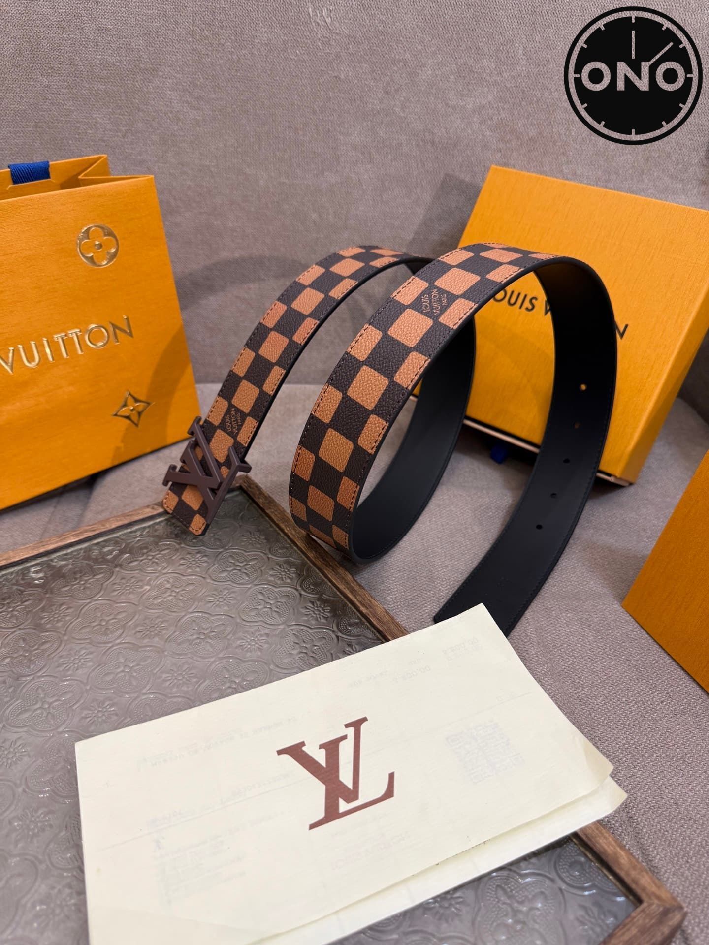 lv_belt_26_2.jpg